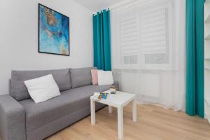 Beautiful & Comfortable Spacious Apartment in Gdansk by Renters