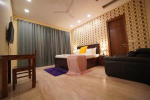 Lime Tree 3BHK Serviced Apartments DLF Phase -5 Gurgoan