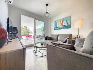 Hacienda Casares MAGNOLIA 2430