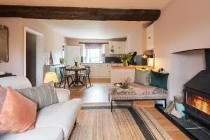 Wild Rose Cottage - Holbeton