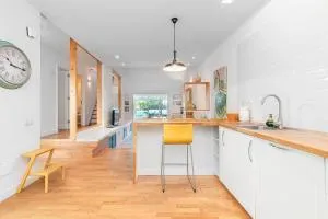 Moderno y acogedor con jardín - Пасіто Бланко