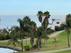 2 bed apt with amazing views