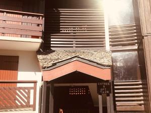 Studio fonctionnel à la montagne, accès pistes, balcon, 4 pers. - FR-1-181-2512