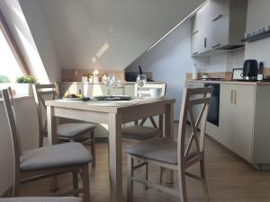 Near Krakow Airport Apartments & Free Parking