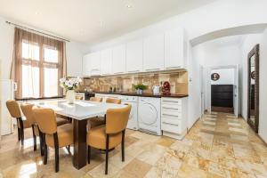 Real Apartments Andrássy - Hoteles de 3 estrellas en Budapest