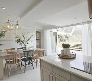 Luxury Cotswold Cottage with hot tub in Stow on the Wold! - Lower Swell