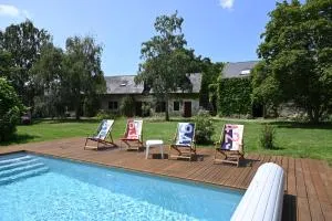 La Petite Charnasserie - 阿夫里耶