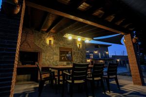 LITORAL COSTA DORADA - LA HIGUERITA Only families