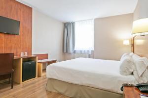 Exterior Double Room (1 or 2 Adults) room in Hotel Best Andorra Center