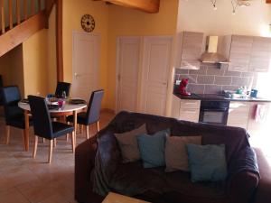 Gite Entre Pierre et Come