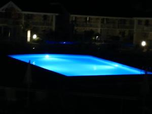 Appartements Appartement de 2 chambres avec piscine partagee jardin clos et wifi a Le Verdon sur Mer a 1 km de la plage : photos des chambres