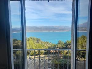 Appartement cosy à Sainte-Croix-du-Verdon 44 m² vue lac