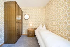 7202 Zweckmaessig eingerichteten Wohnung mit gedecktem Balkon