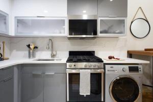 75-A New stylish Loft 1BR W D Prime Upper east