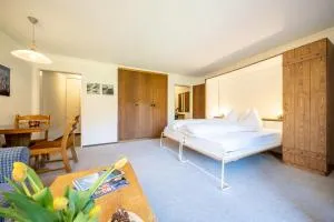 9303 Gemuetliches, zweckmaessig eingerichtetes Studio mit Balkon und Golfplatzblick - Tarasp