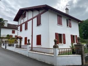 B&B / Chambres d'hotes Maison Bernatenia : photos des chambres