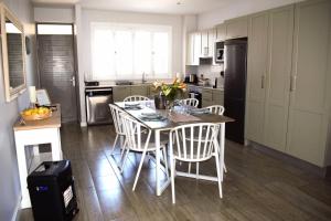 Spacious, Modern & Convenient