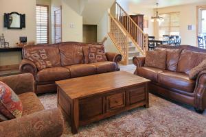 Beauty in Bear Hollow