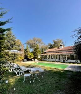 Villa au milieu des pins - Domaine Temali