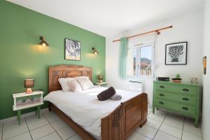 Appartements L'escapade, Port a 200m, climatisation et balcon : photos des chambres