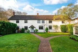 Bulverton House Holiday Cottages - Newton Poppleford