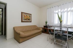Flat completo no bairro Lourdes