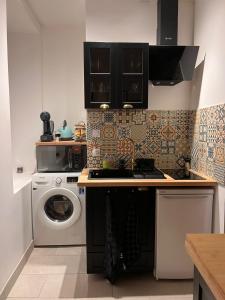 Appartements L'Odyssee - parking prive - centre ville : photos des chambres