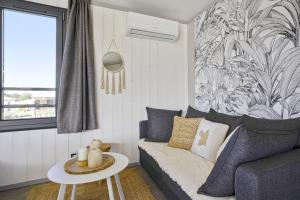 Maisons de vacances Air-conditioned chalet with terrace in Saubrigues - Welkeys : photos des chambres