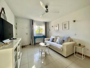 Elegant apartment in Marbella, 80 m² with shared pool