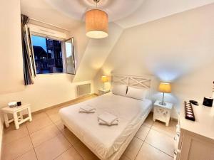 D36 2ème étage La Ferme de Deauville 1 ch. SOZEN C