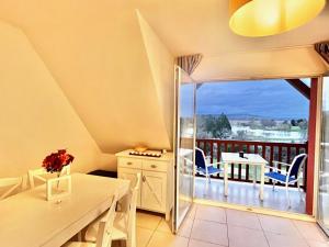 Appartements D36 2eme etage La Ferme de Deauville 1 ch. SOZEN C : photos des chambres