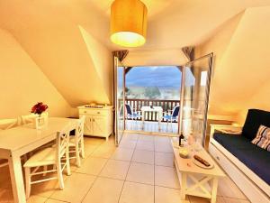 Appartements D36 2eme etage La Ferme de Deauville 1 ch. SOZEN C : photos des chambres