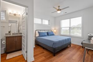 Charming Duplex Retreat in Old Town Manchester, VA