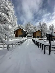Campo Base Village - Чапелько