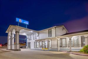 Motel 6-Bryan, TX - College Station