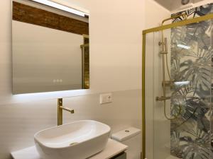 Central Market - Ciutat Vella, exclusively for families - Mid-term