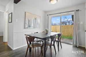 Pets Welcome Great Space Backyard Near Zilker