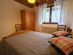 Maisons de vacances Gite La Bresse, 3 pieces, 4 personnes - FR-1-589-127 : photos des chambres