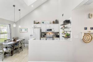 3224 Birdseye Circle