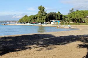 Family friendly house with a swimming pool Zemunik Donji, Zadar - 21653