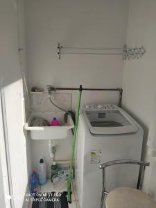 Apto completo na asa sul próximo da P Federal Enap LBV aeroporto CASV , rodov Interestadual e academia da PM