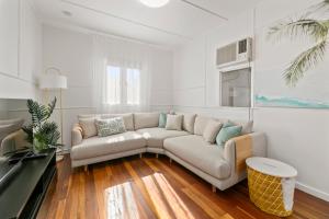 Entire Beach House on Bribie Island