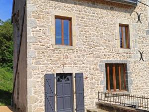 Maisons de vacances Gite La Chabanne, 3 pieces, 4 personnes - FR-1-489-454 : photos des chambres