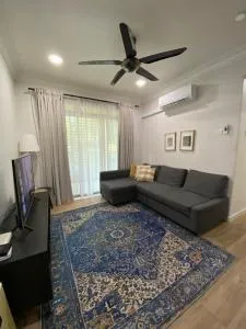 Homestay Hana Senawang - Kampong Ulu Pedas