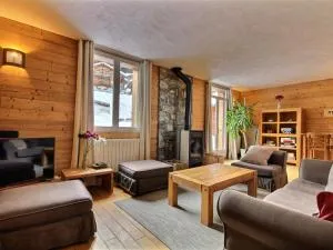 Chalet 12 pers avec sauna, jacuzzi, wifi, parking, animaux admis - FR-1-455-238 - Longefoy