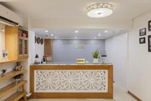 Hanoi Central Park Hotel