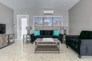 Sunshine Manors 2017-3