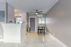 Sunshine Manors 2025-B