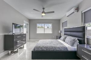 Sunshine Manors 2009 A