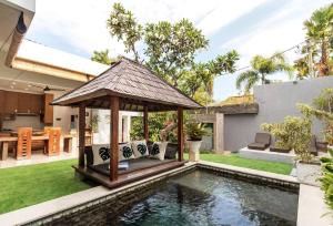 Buddha Beach Villa Seminyak